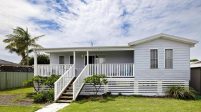 2B at Swansea cosy cottage, outdoor pet friendly